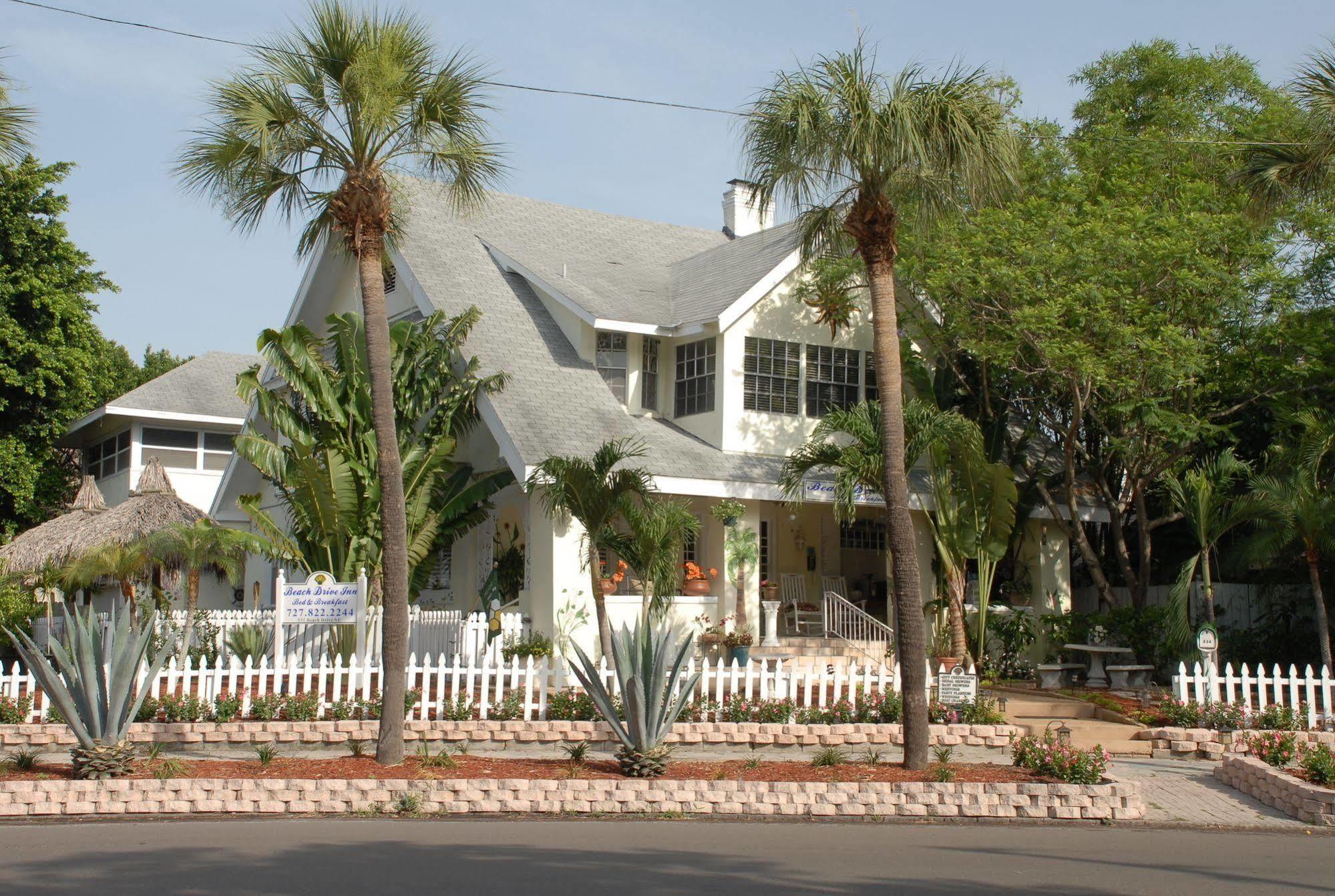 سانت بطرسبرج Beach Drive Inn المظهر الخارجي الصورة